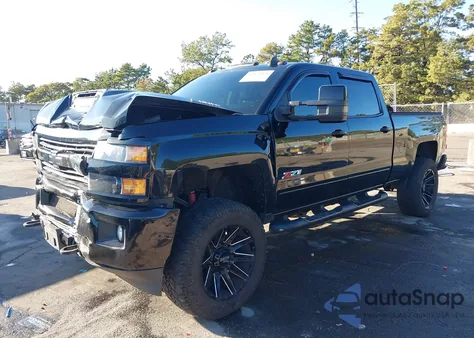 2019 Chevrolet Silverado 2500Hd Ltz z USA, uszkodzony, nr VIN 1GC1KTEY2KF165210